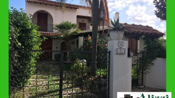 RIF. 1776 FURNARI ZONA TONNARELLA VILLA CON GIARDINO IN VENDITA